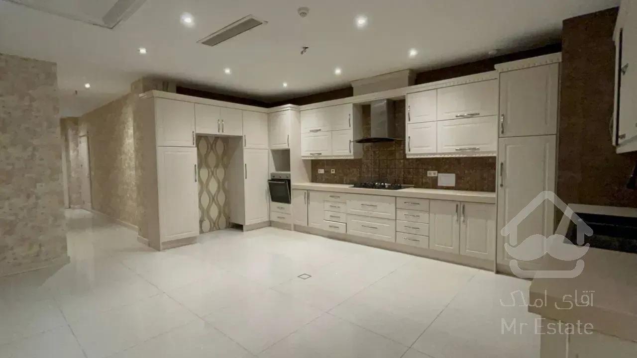 رهن آپارتمان 285 متری در ولنجک