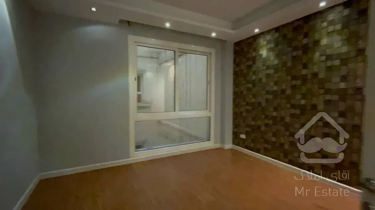 رهن آپارتمان 285 متری در ولنجک