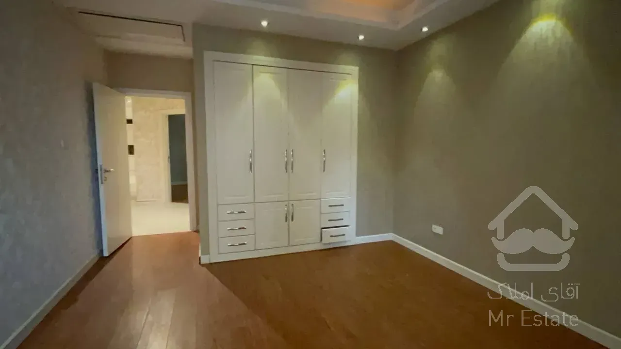 رهن آپارتمان 285 متری در ولنجک