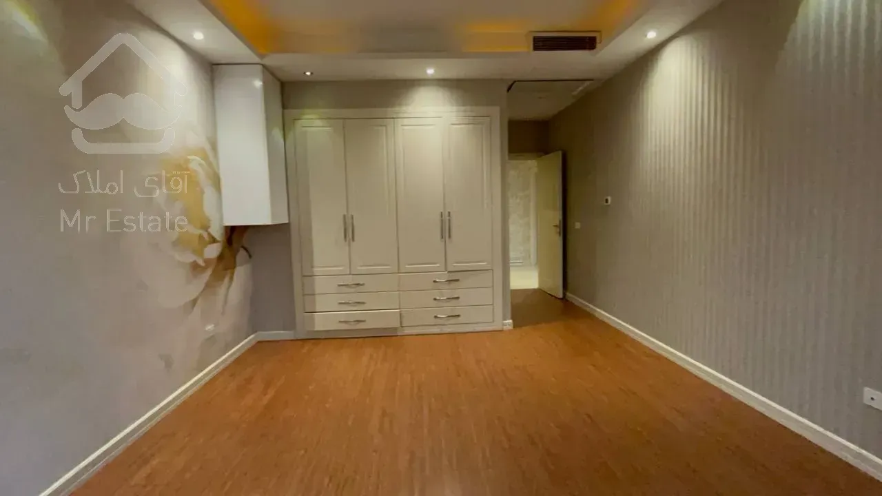 رهن آپارتمان 285 متری در ولنجک