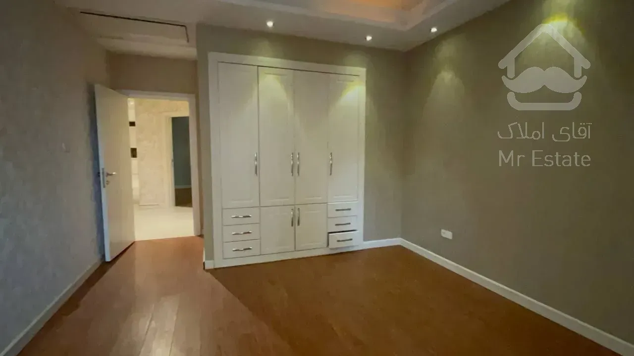 رهن آپارتمان 280 متری در ولنجک