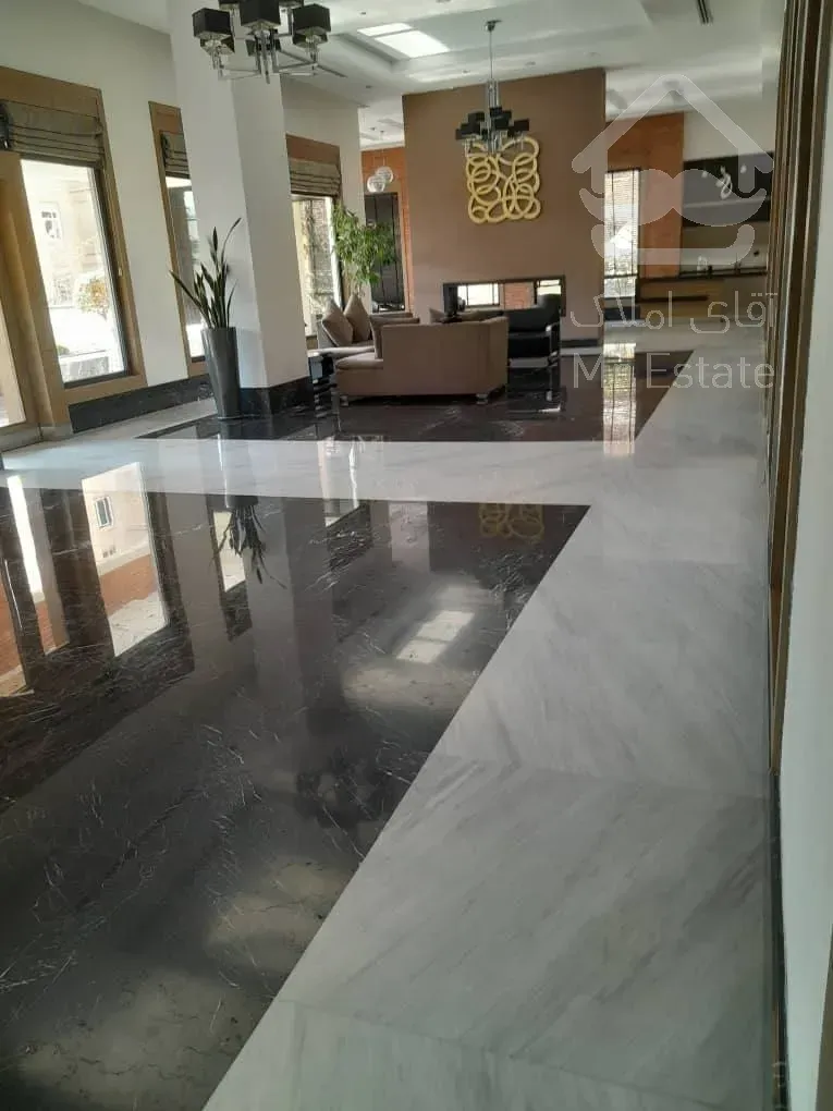 رهن آپارتمان 300 متری در زعفرانیه