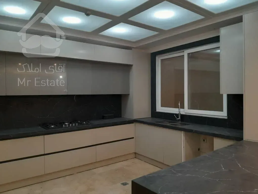 رهن آپارتمان 265 متری در فرشته