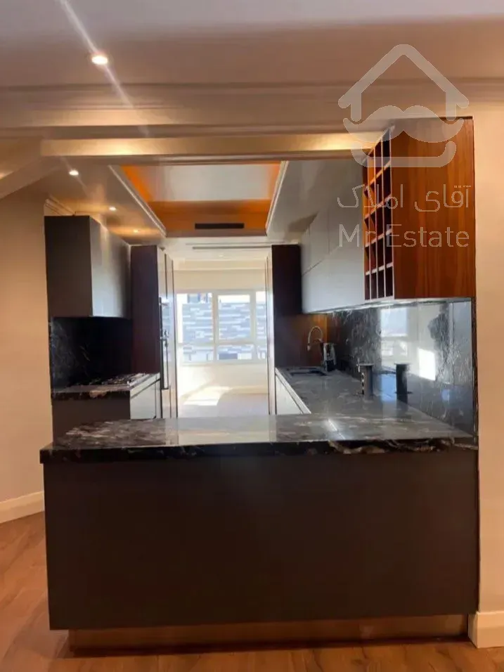 رهن آپارتمان 230 متری در زعفرانیه