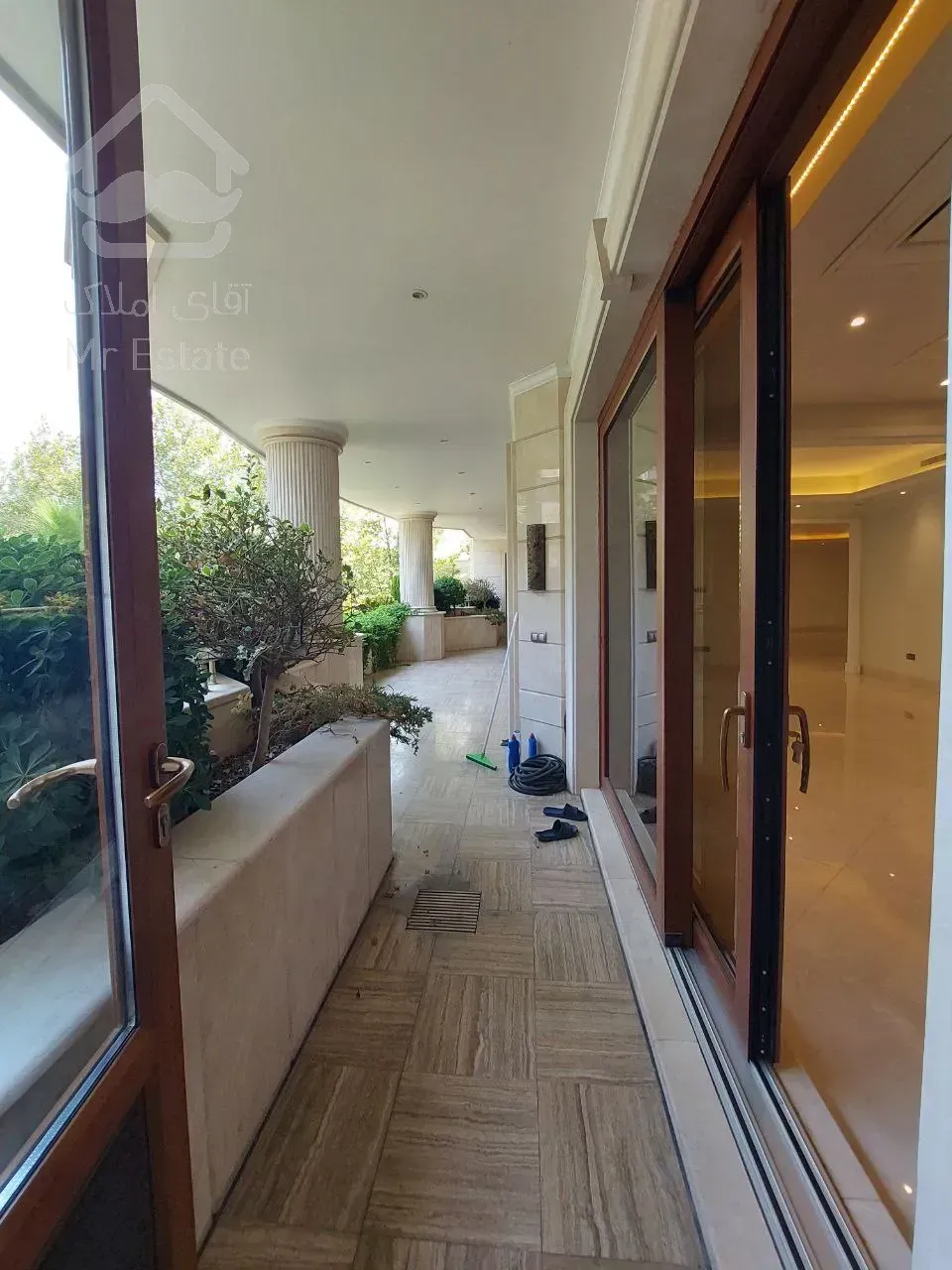 رهن آپارتمان 430 متری در محمودیه