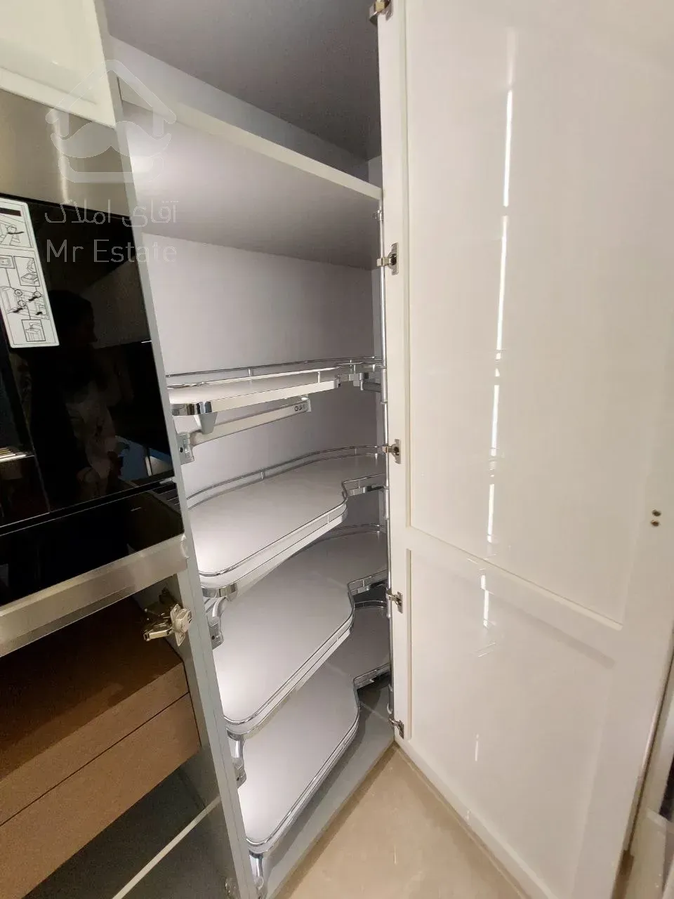 رهن آپارتمان 430 متری در محمودیه