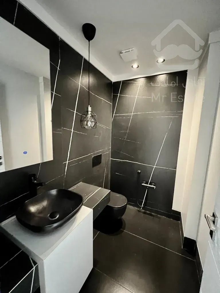 فروش آپارتمان 200 متری در زعفرانیه