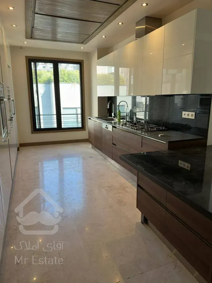 رهن آپارتمان 170 متری در زعفرانیه