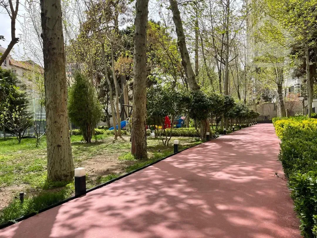 رهن برج باغ 260 متری در زعفرانیه