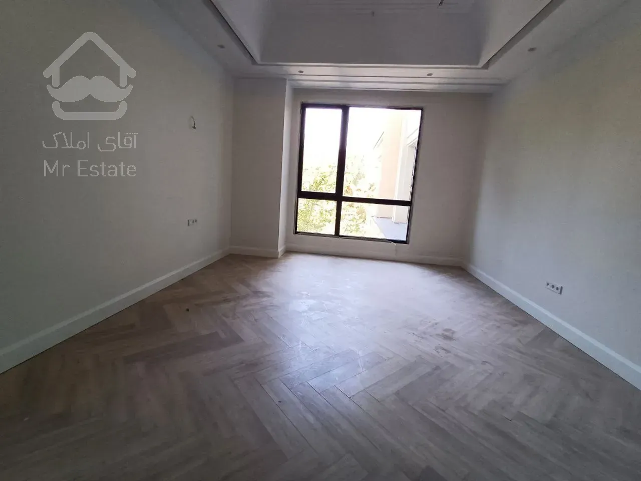 فروش آپارتمان 450 متری در زعفرانیه