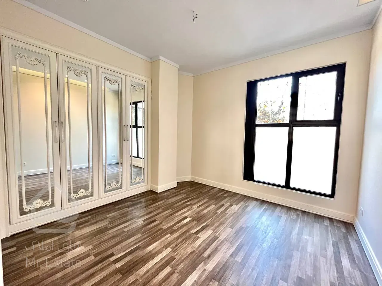 فروش آپارتمان 211 متری در زعفرانیه