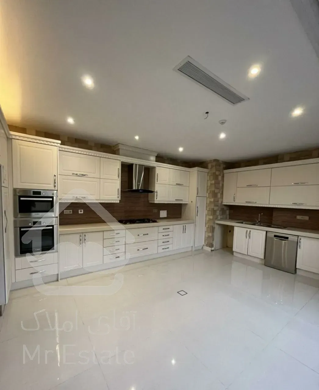 رهن آپارتمان 280 متری در ولنجک