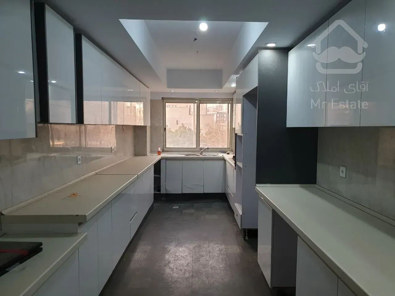 اجاره آپارتمان 230 متری در زعفرانیه