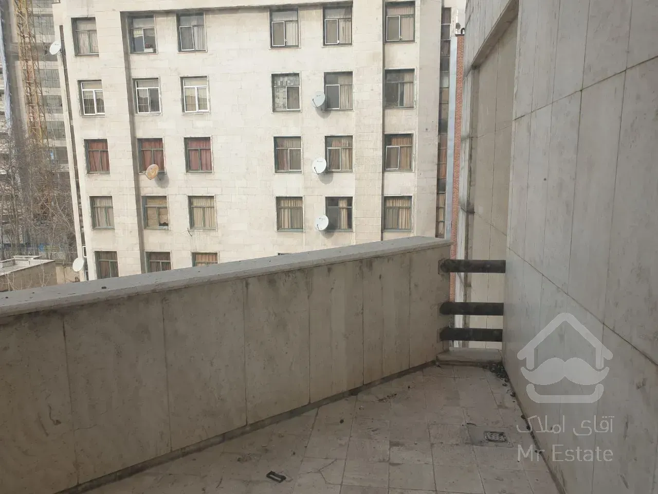 اجاره آپارتمان 230 متری در زعفرانیه