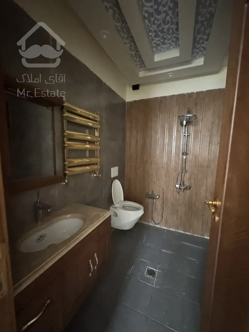 فروش آپارتمان 240 متری در ولنجک