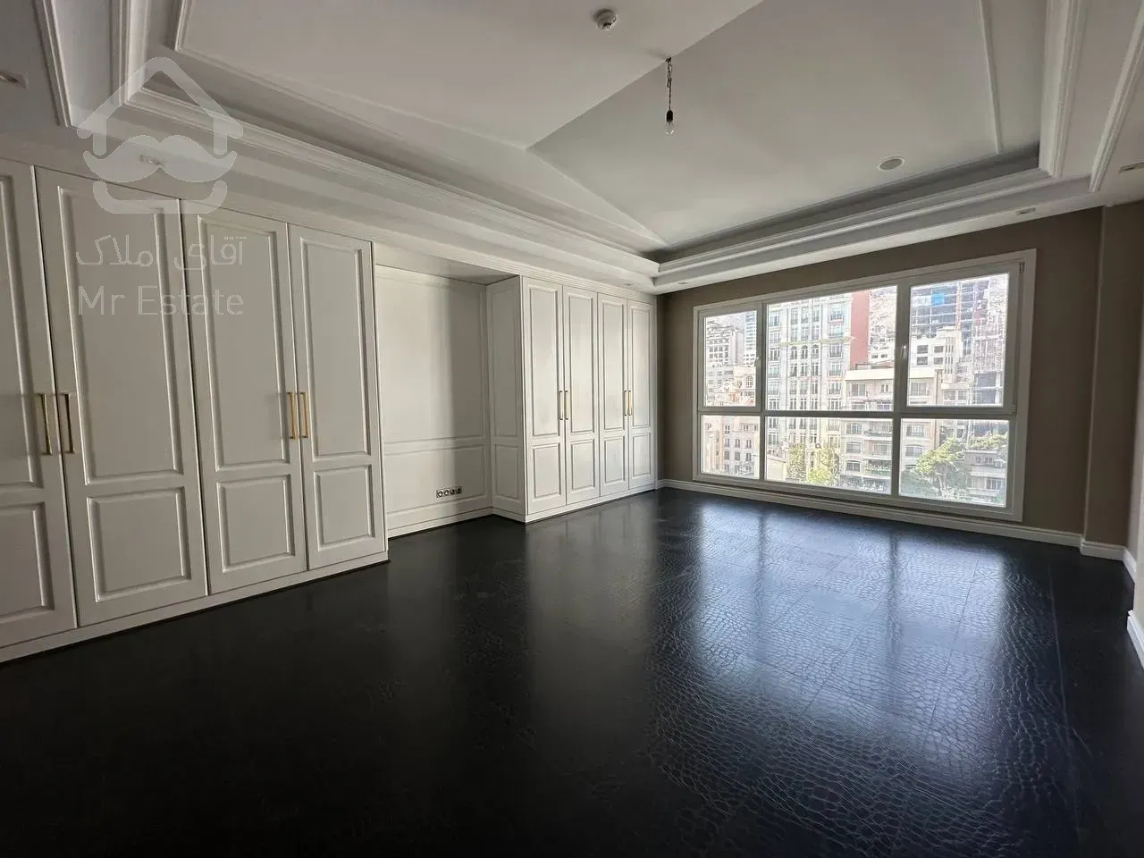 فروش آپارتمان 290 متری در محمودیه