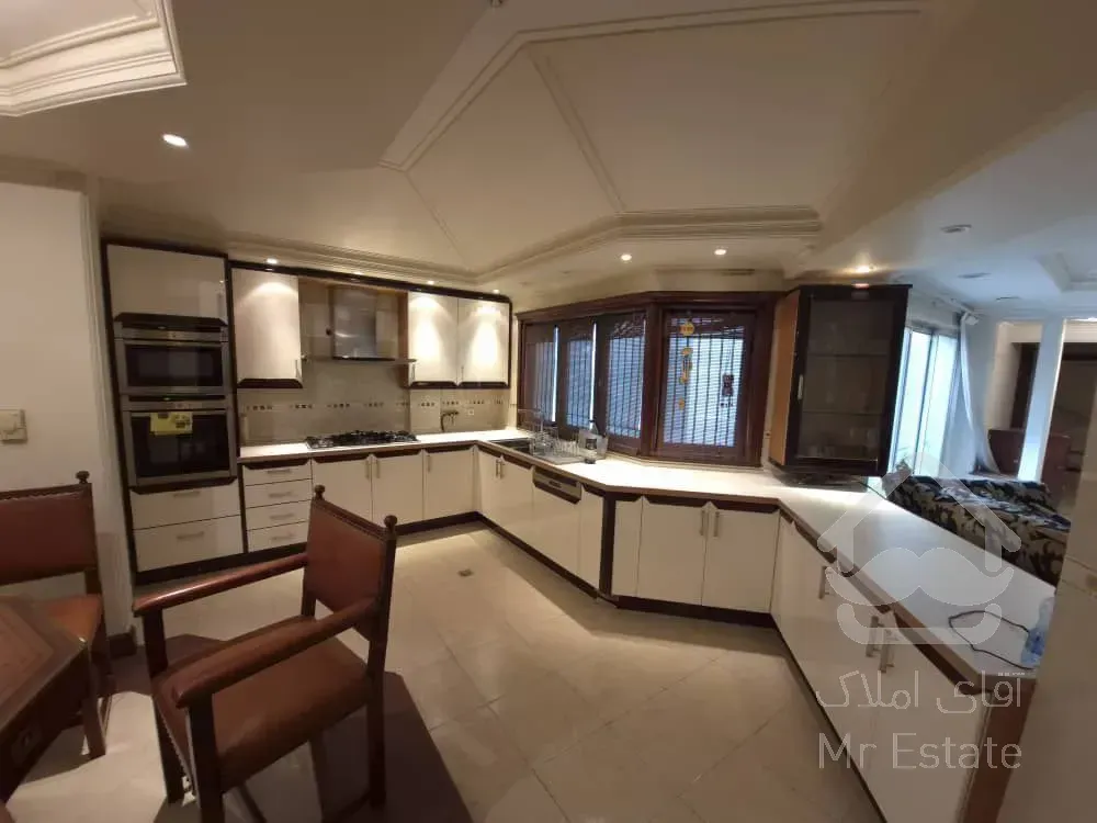 رهن آپارتمان 265 متری در فرشته