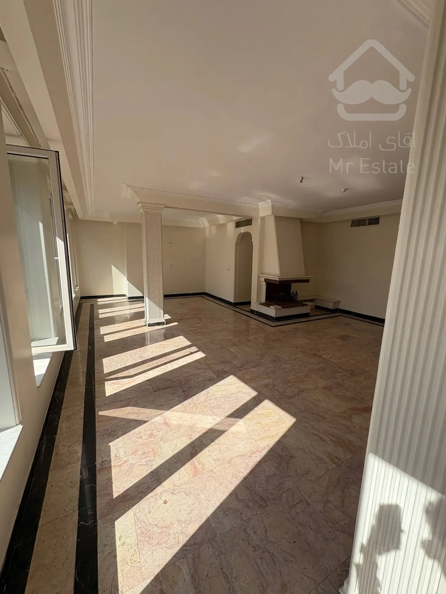 رهن آپارتمان 145 متری در زعفرانیه