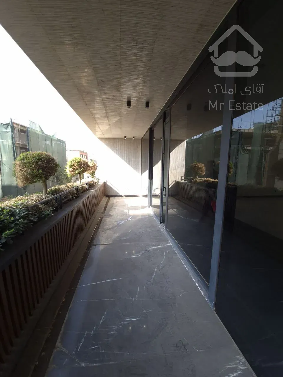 رهن آپارتمان 340 متری در فرشته