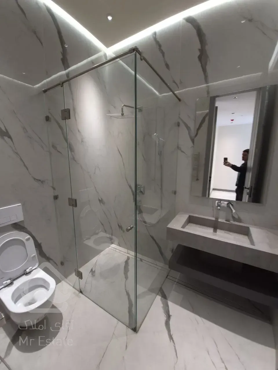 رهن آپارتمان 340 متری در فرشته