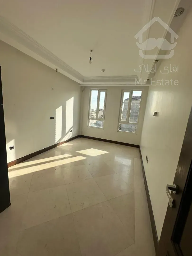 رهن آپارتمان 185 متری در زعفرانیه