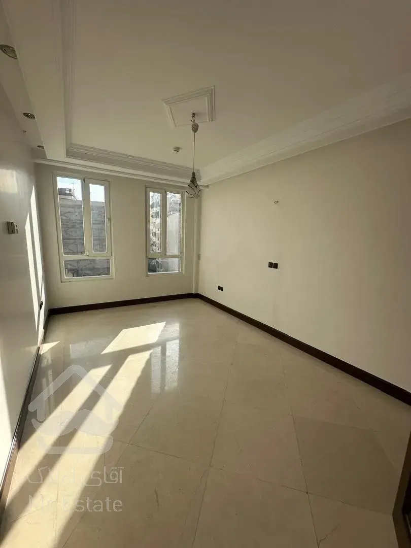 رهن آپارتمان 185 متری در زعفرانیه