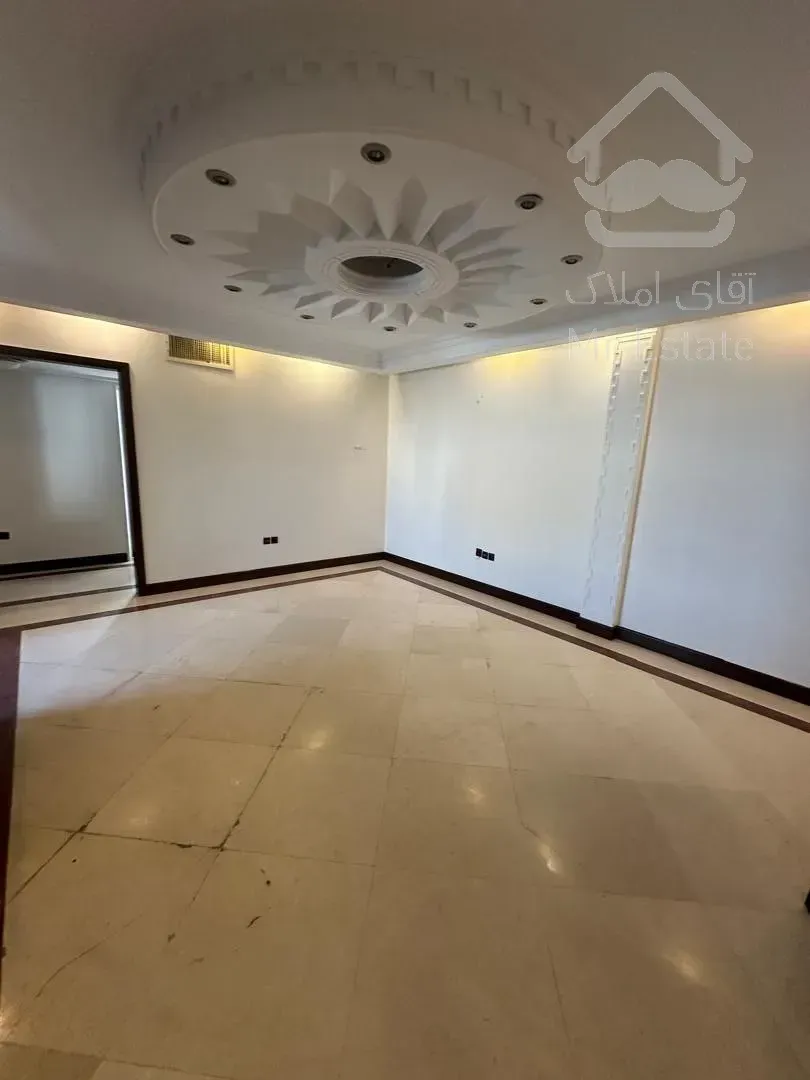 رهن آپارتمان 185 متری در زعفرانیه