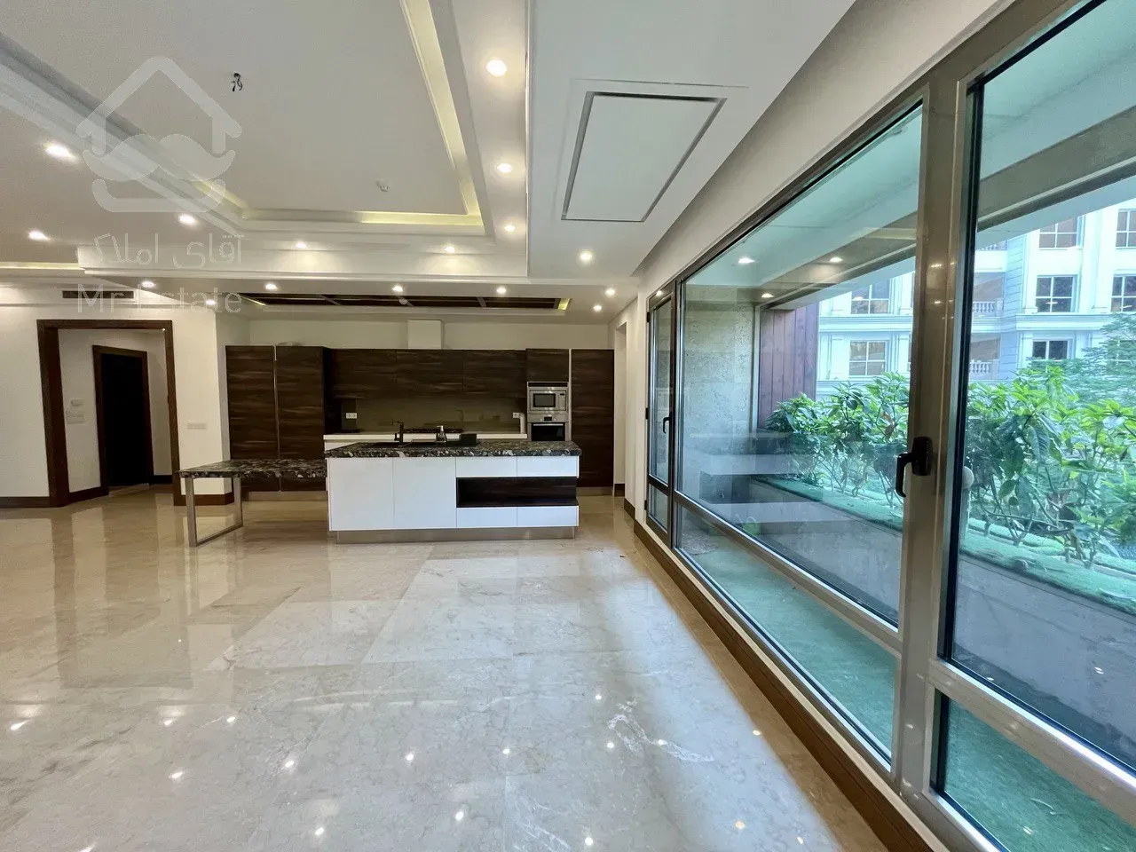 فروش آپارتمان 132 متری در زعفرانیه