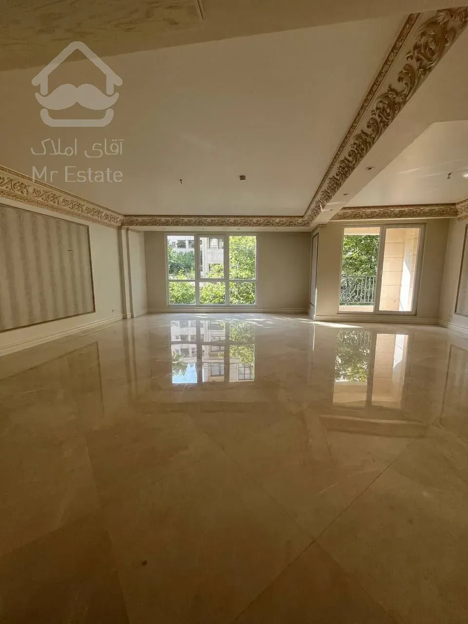 رهن آپارتمان 210 متری در زعفرانیه