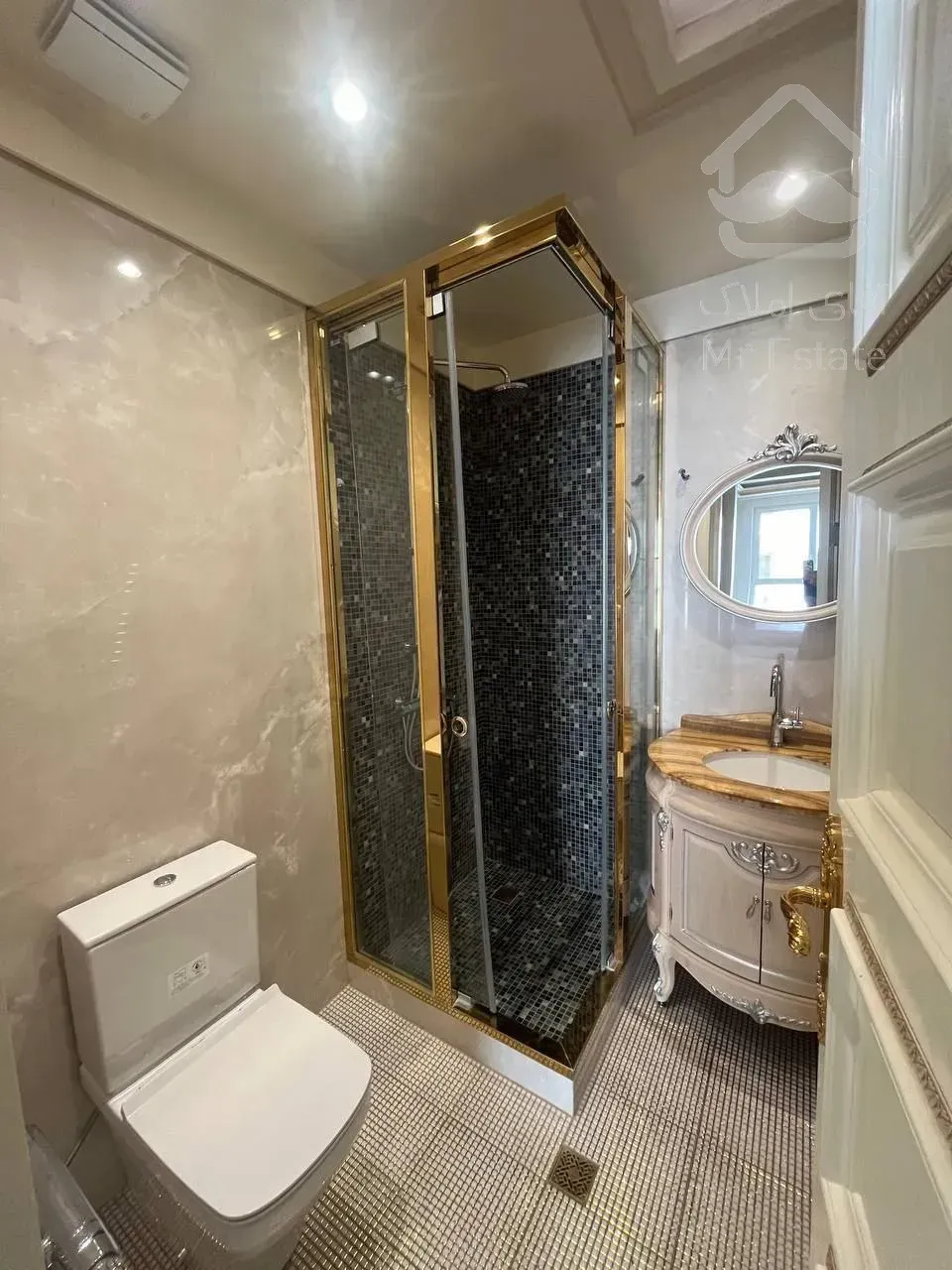 رهن آپارتمان 210 متری در زعفرانیه