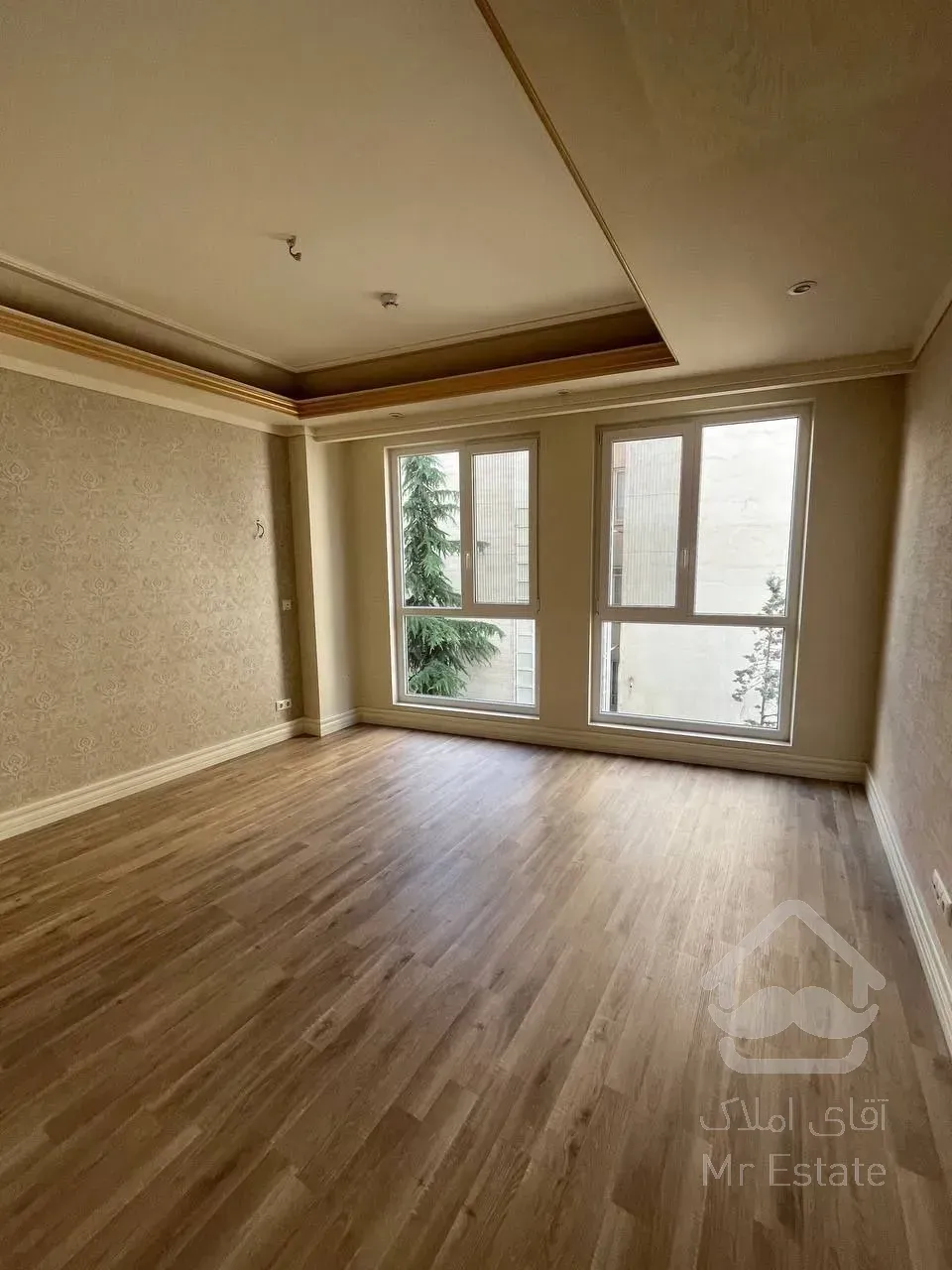 رهن آپارتمان 210 متری در زعفرانیه