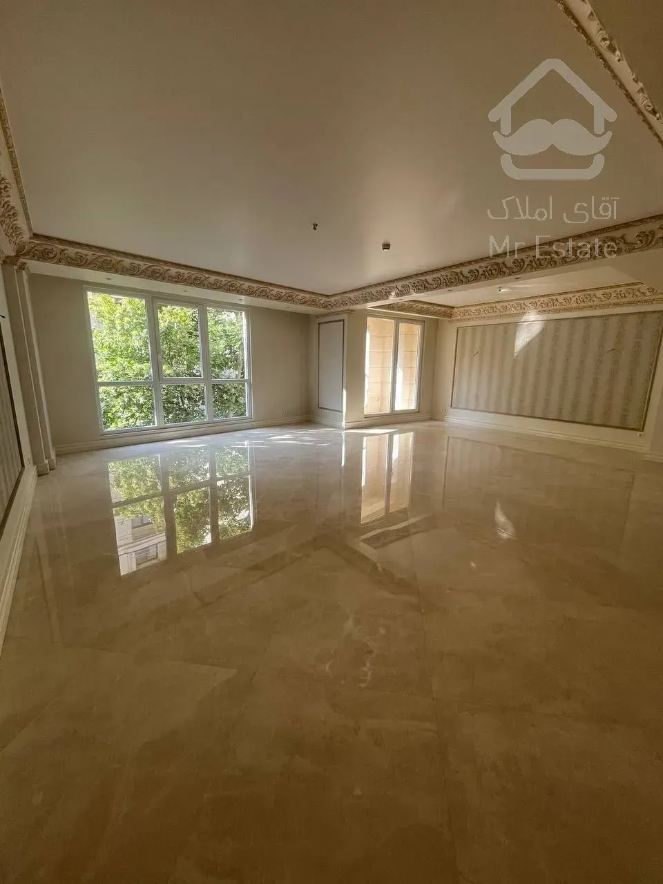 رهن آپارتمان 210 متری در زعفرانیه