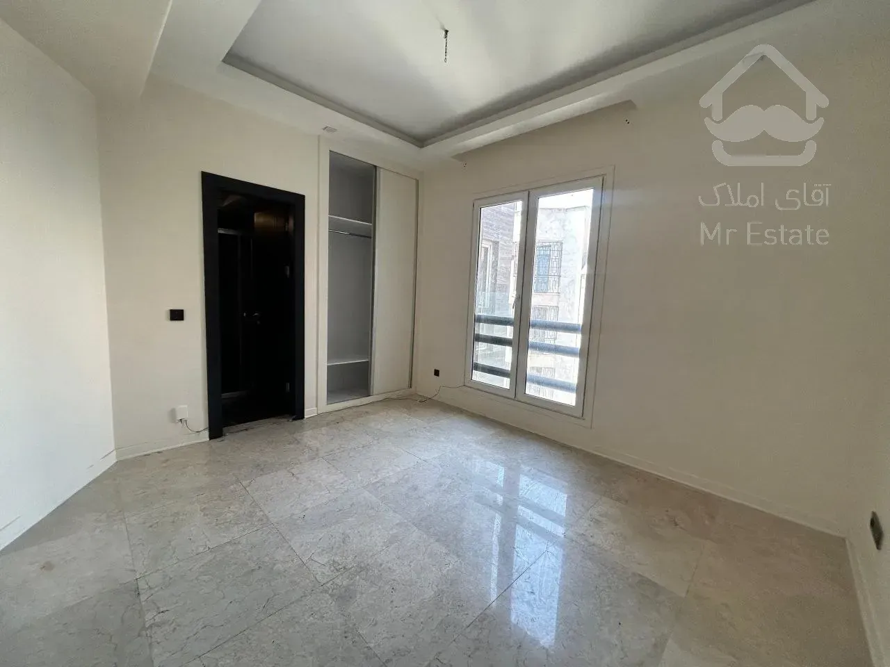 رهن آپارتمان 230 متری در زعفرانیه