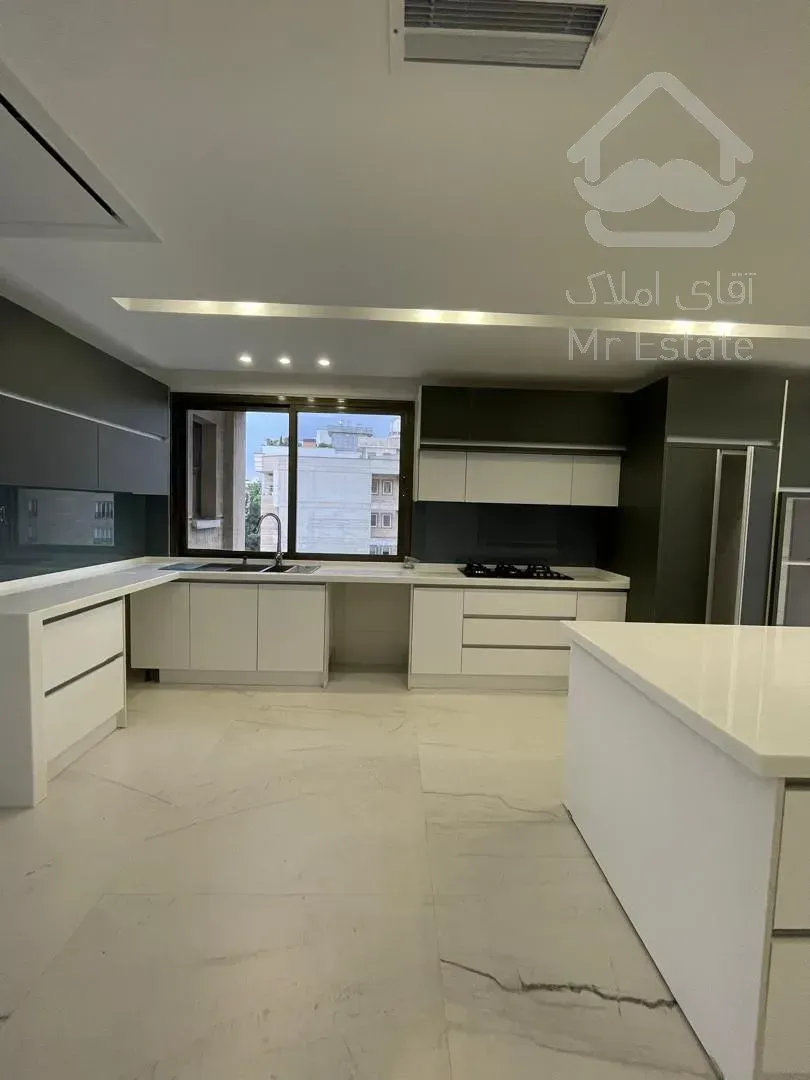 فروش آپارتمان 231 متری در زعفرانیه