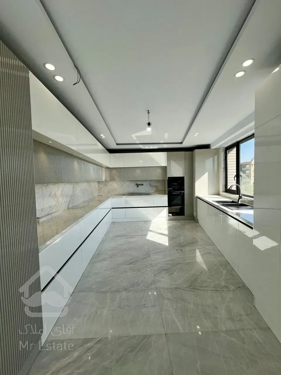 فروش آپارتمان 200 متری در محمودیه