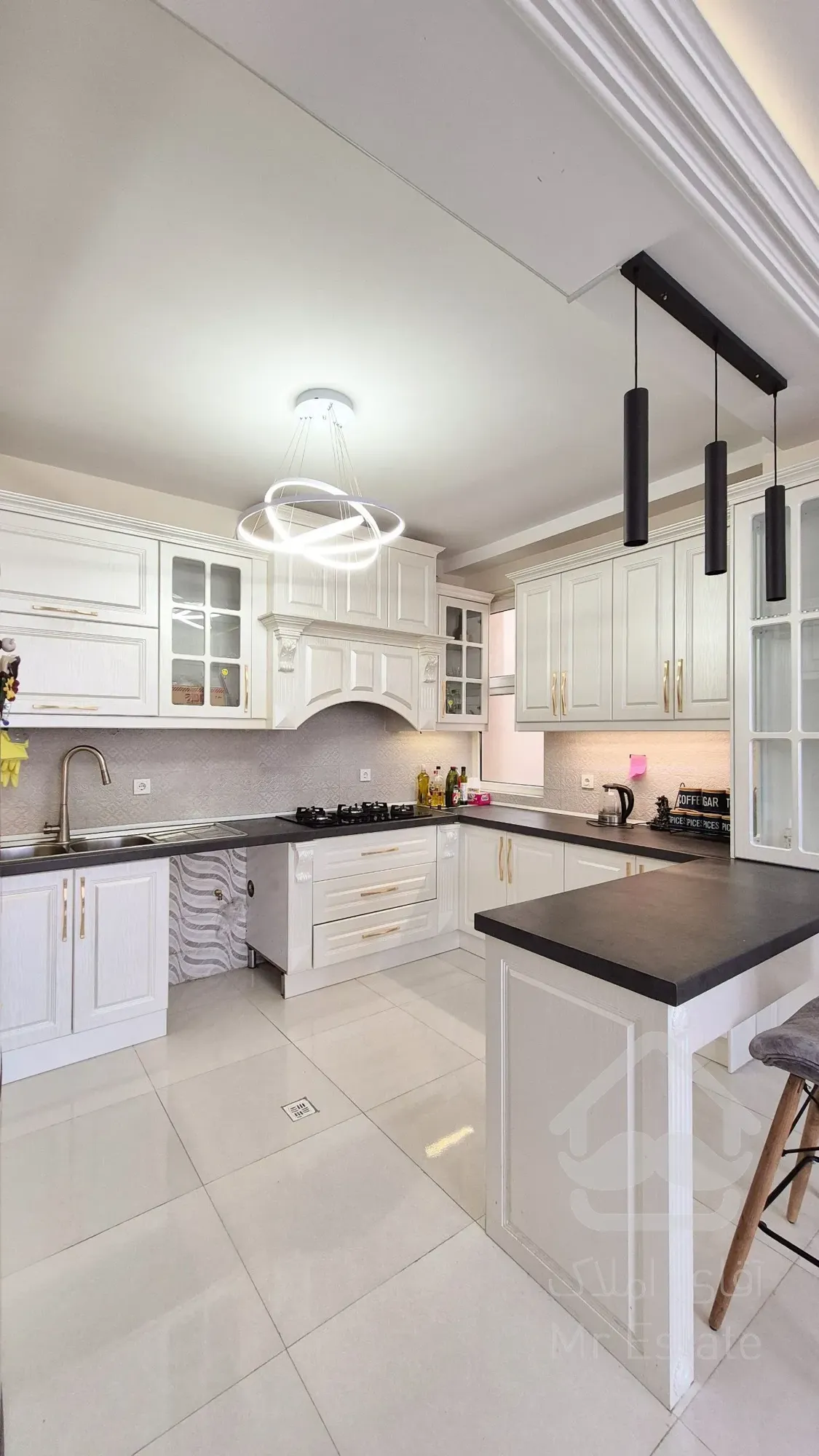 92 متر شخصی‌ساز نایاب فاز 3(سردفتران) سند تک برگ