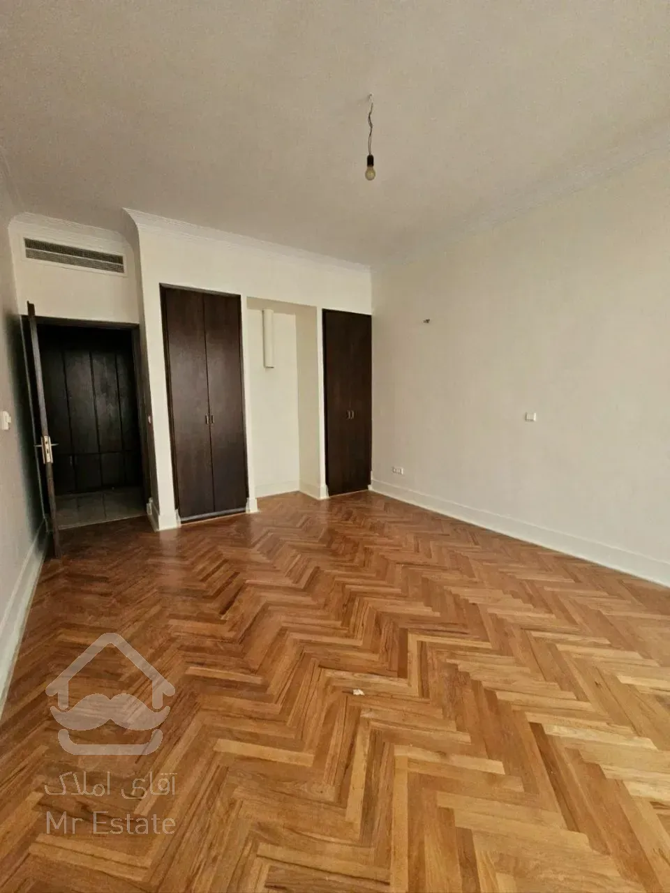 رهن آپارتمان 370 متری در ولنجک