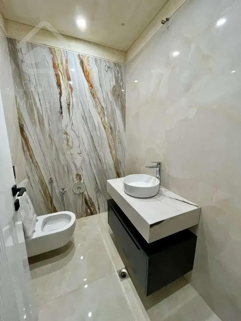 اجاره آپارتمان 130 متری در محمودیه