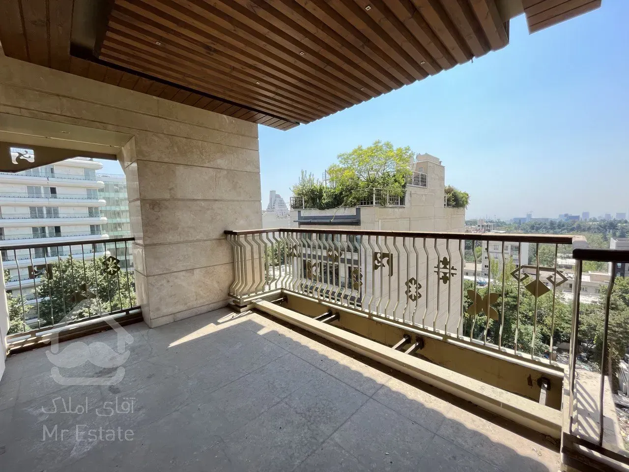 فروش آپارتمان 345 متری در محمودیه