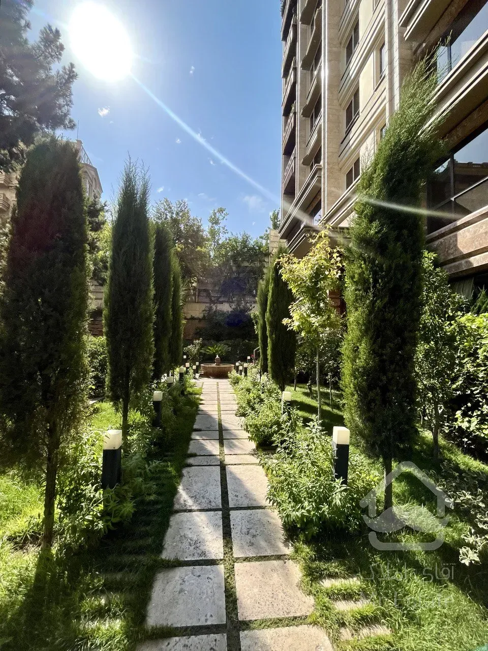 فروش آپارتمان 345 متری در محمودیه