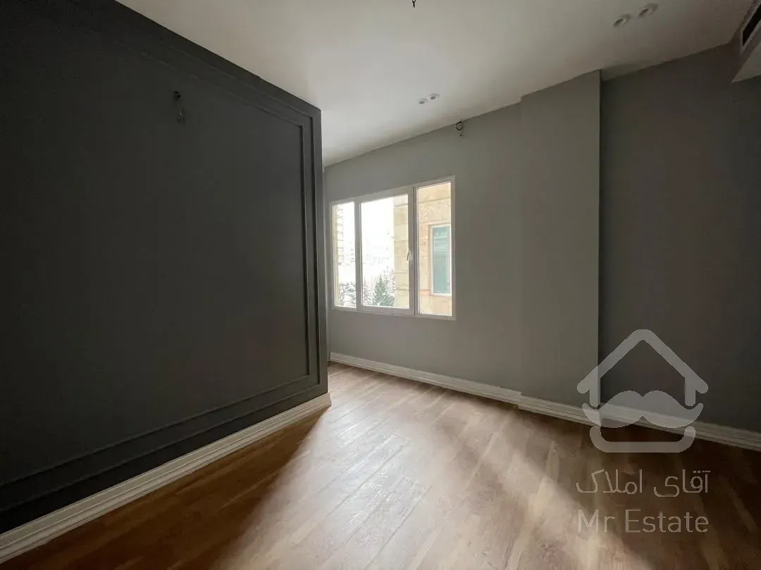 رهن آپارتمان 270 متری در زعفرانیه