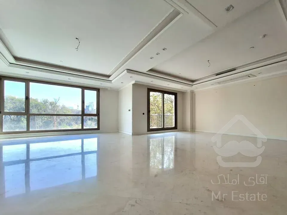 رهن آپارتمان 240 متری در محمودیه