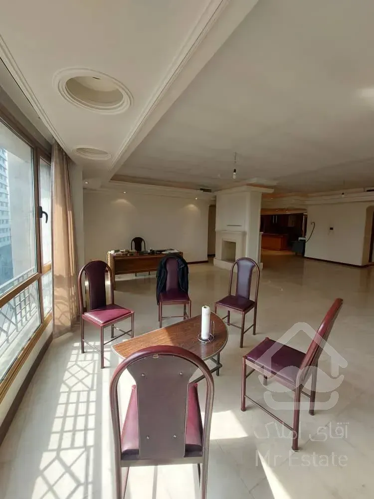 رهن آپارتمان 183 متری در ولنجک