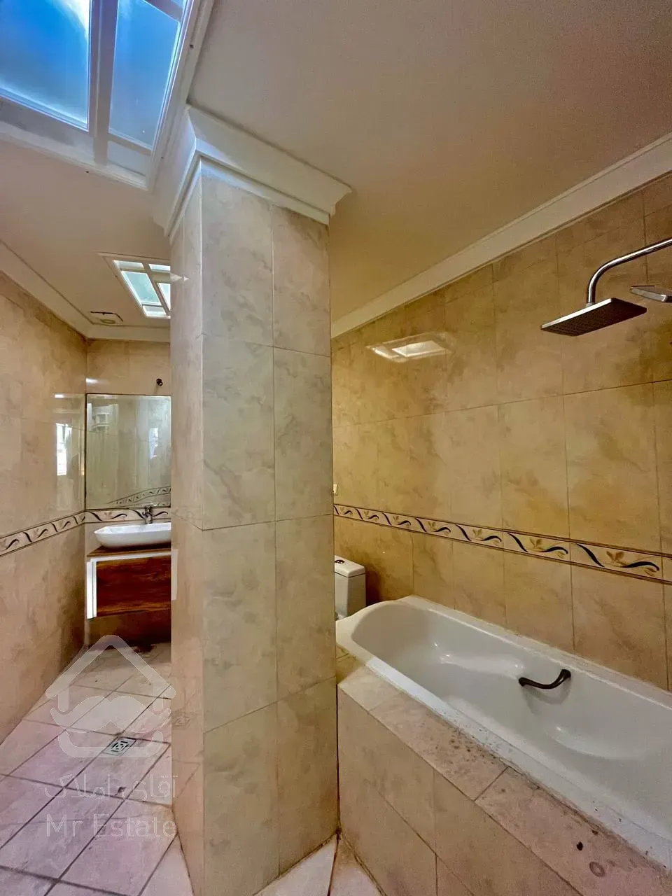 فروش آپارتمان 175 متری در زعفرانیه