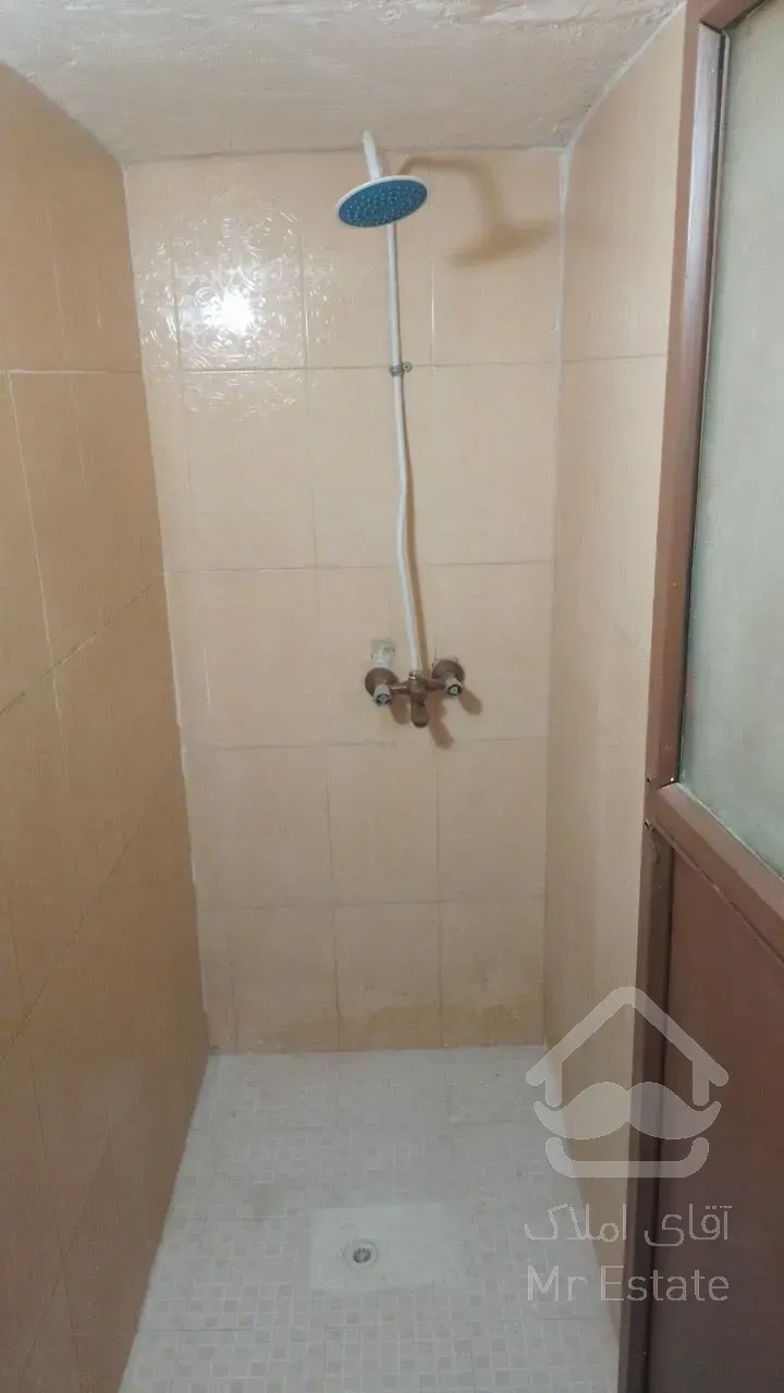 منزلی دربست دو طبقه 50 متری جمعا 100 متر تازه بازسازی شده