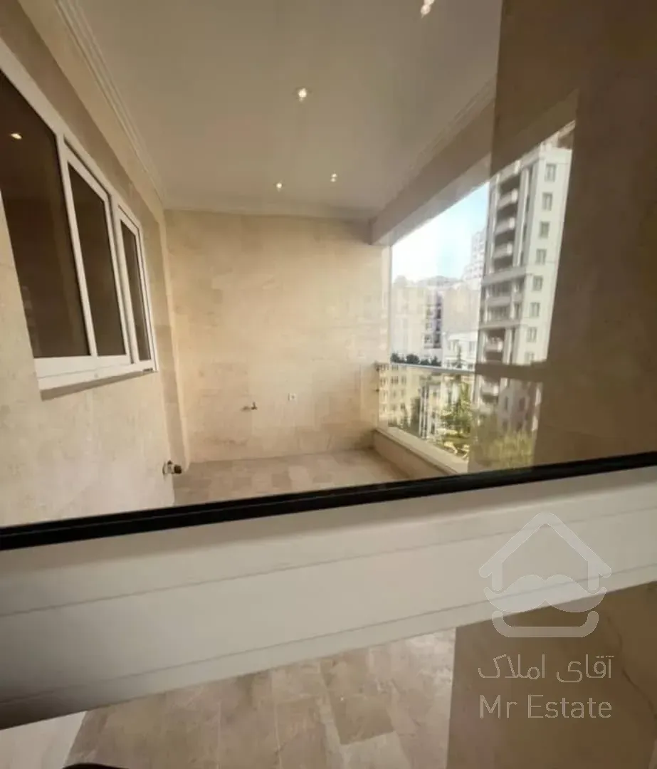 رهن آپارتمان 330 متری در ولنجک