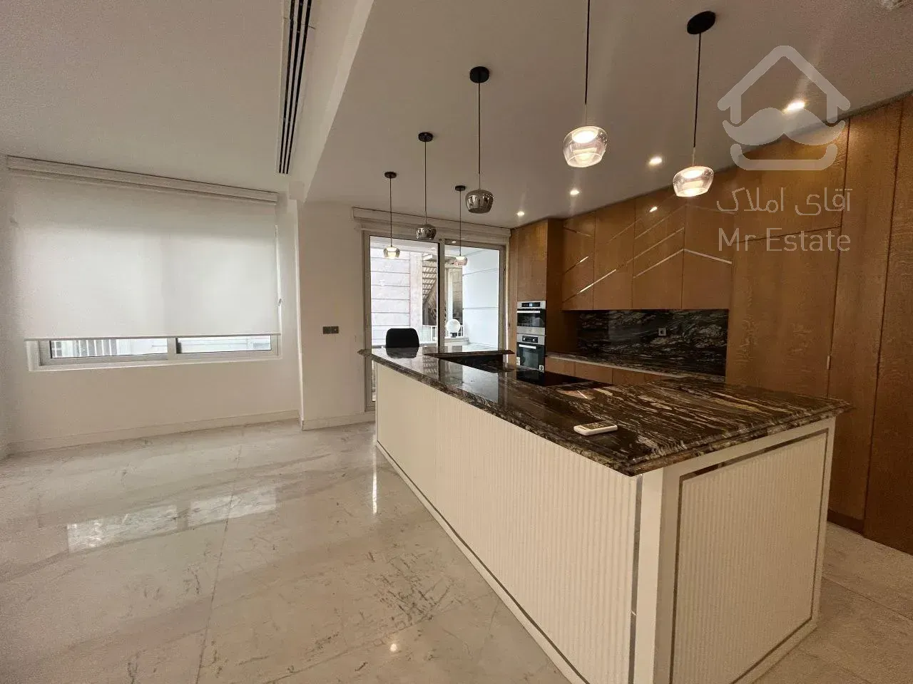 رهن پنت هاوس 600 متری در زعفرانیه