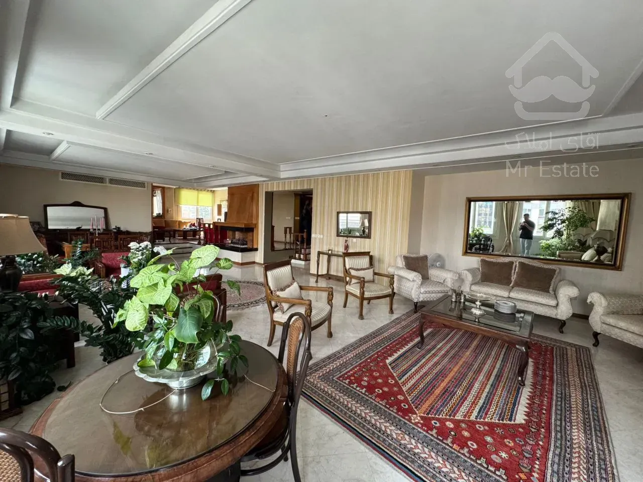 فروش آپارتمان 267 متری در زعفرانیه