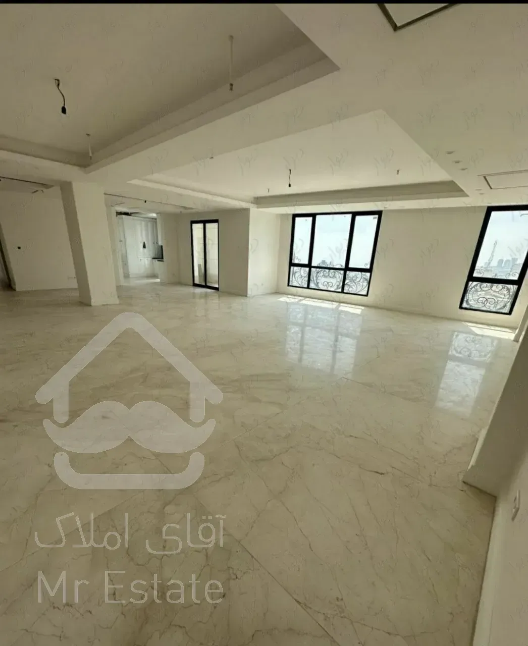 رهن آپارتمان 270 متری در ولنجک