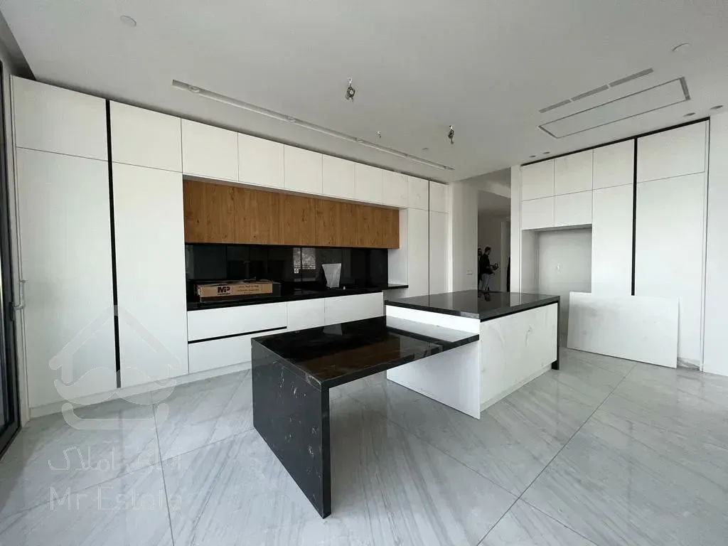 رهن برج باغ 280 متری در زعفرانیه